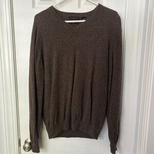 W.H. Belk 100% Cashmere V-Neck Sweater – Brown